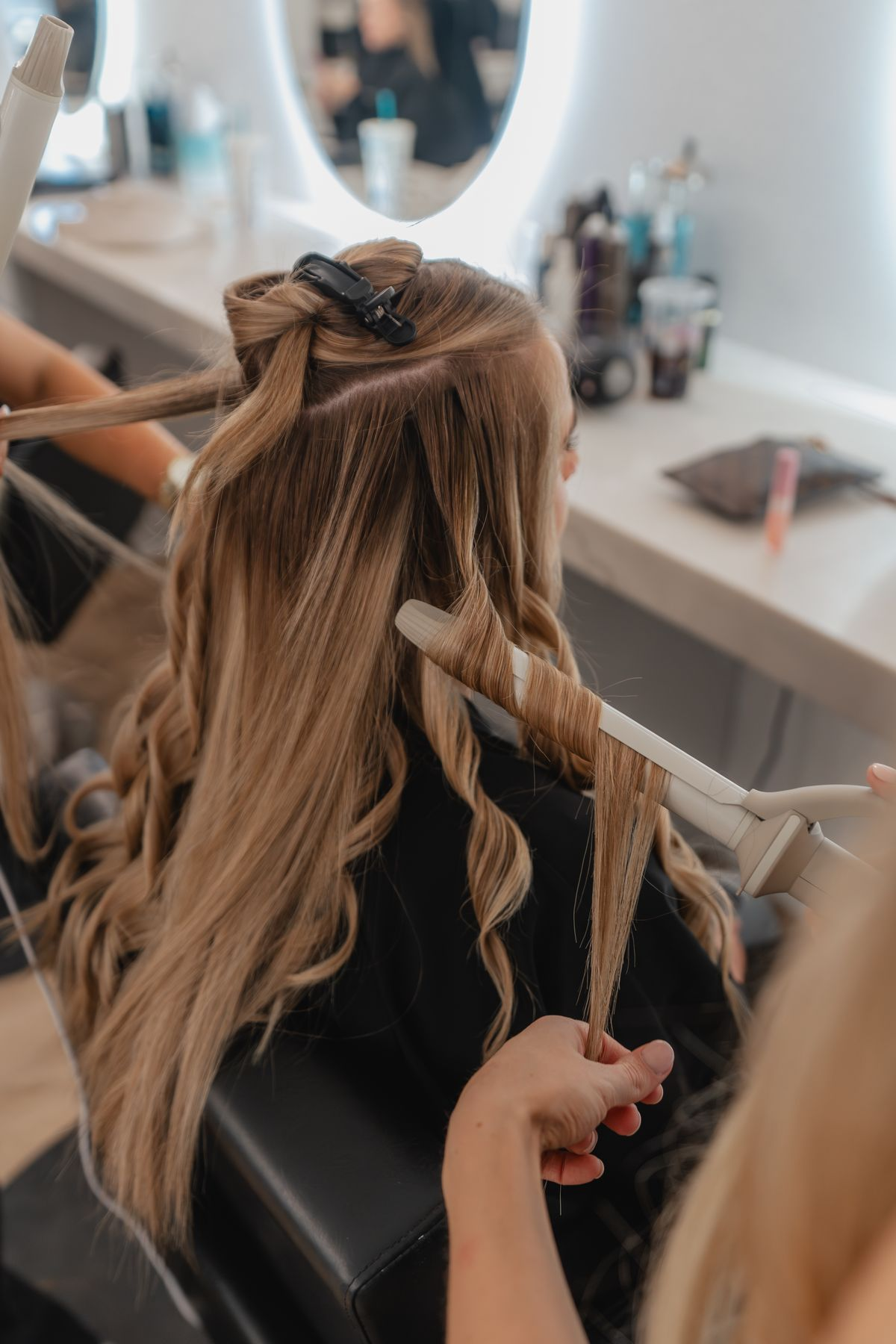 media.category.imagealternatetextformat